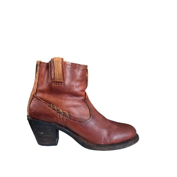 FRYE Leslie Artisan Short Boot Leather Brown Women's Boots. Sz 6.5B - Picture 4 of 10